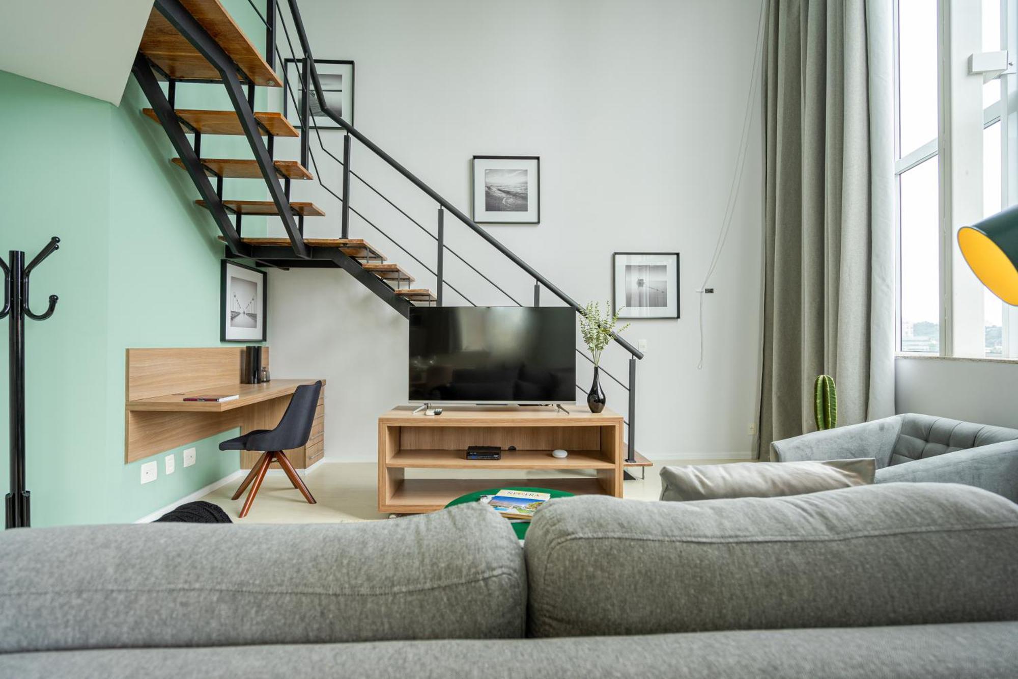 Apartment Charlie Nyc Berrini